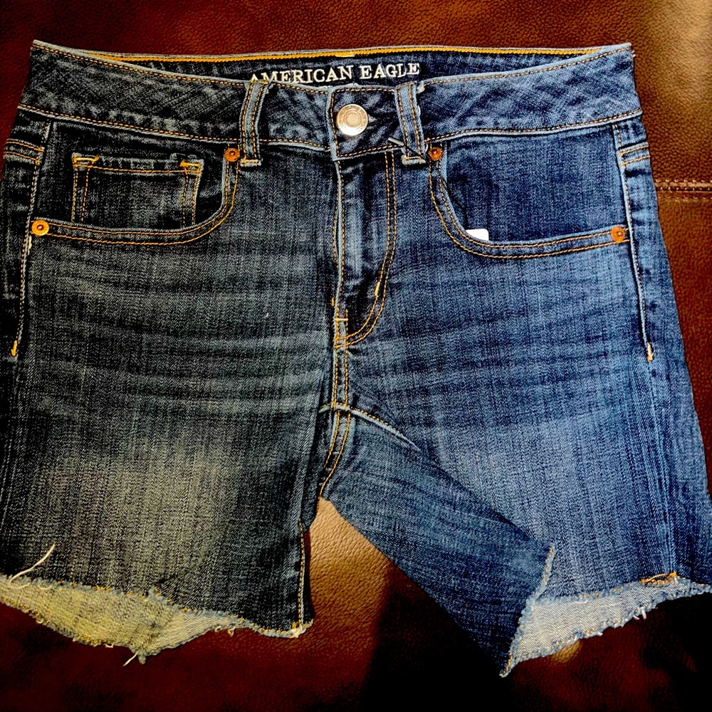 American eagle shorts size 6